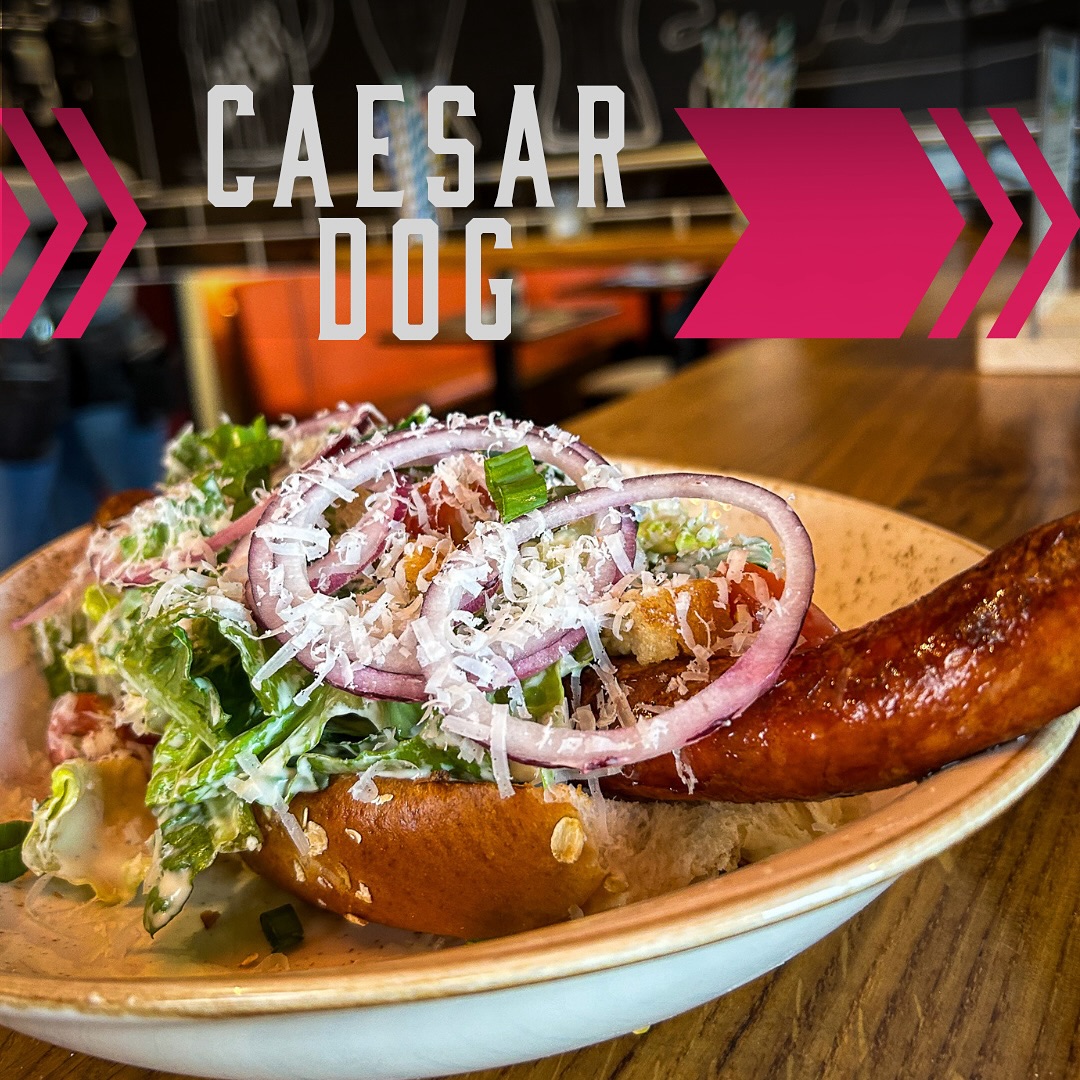 Bigger, better, Caesar Dog 🌭😍 Unser Hot Dog XXL mit knackigem Salat, würzigem …